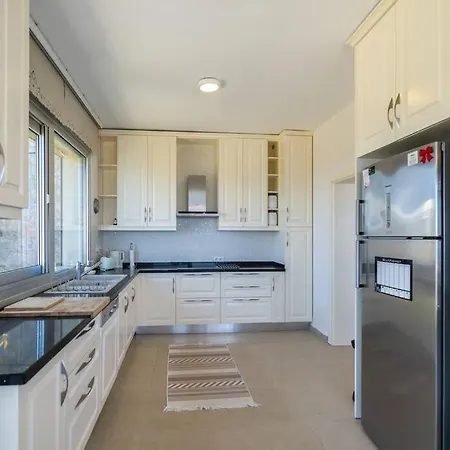 Villa Astounding Modern With Sea View In