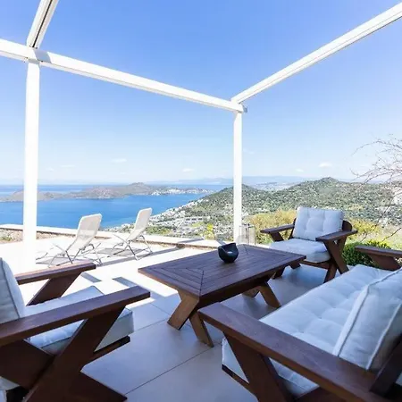 Villa Astounding Modern With Sea View In *
