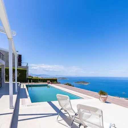 Villa Astounding Modern With Sea View In *