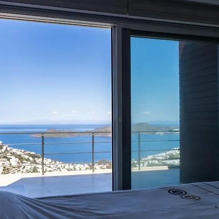 Villa Astounding Modern With Sea View In